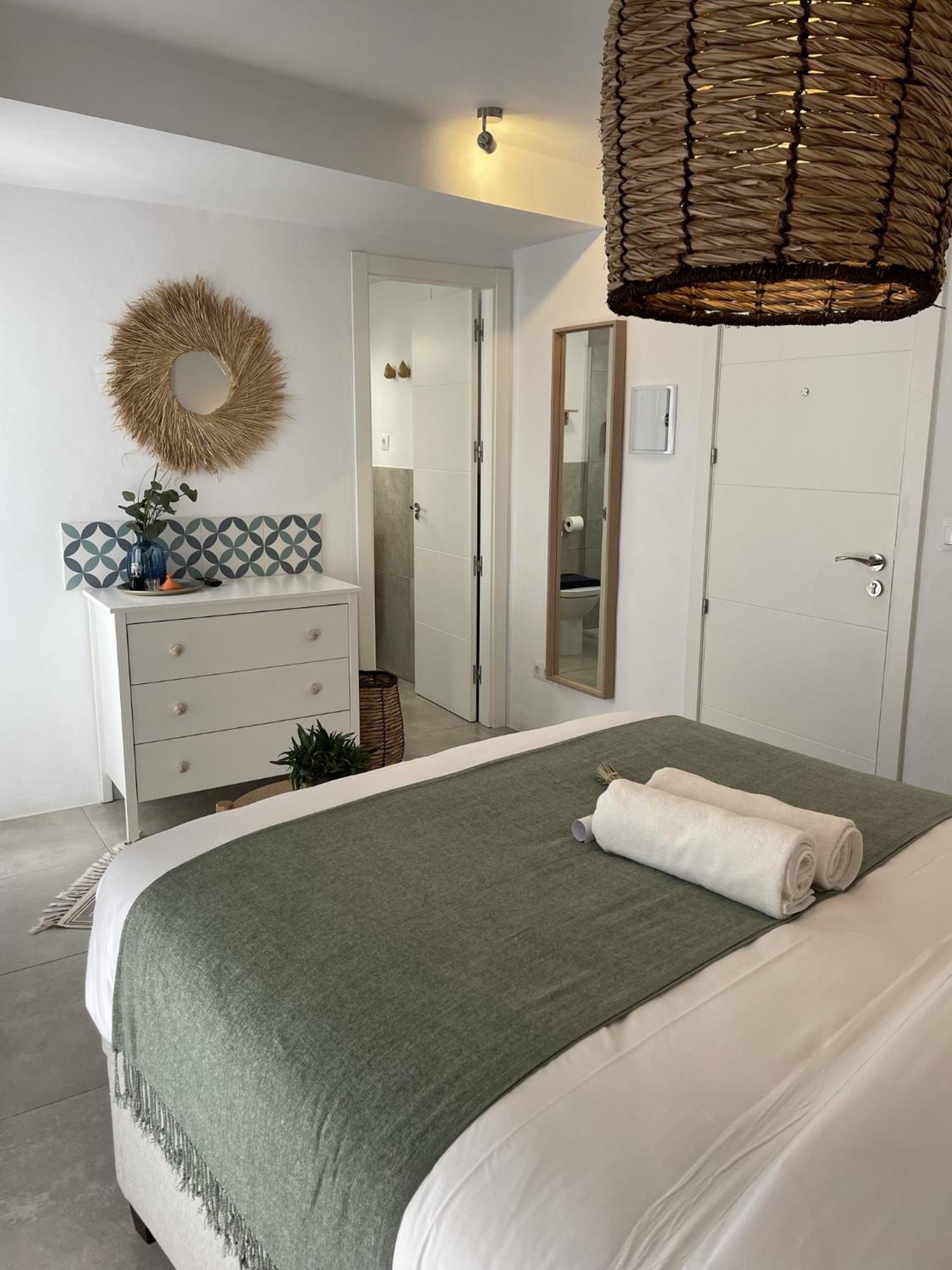 Olive & Ivy Guesthouse Canillas de Aceituno Dış mekan fotoğraf